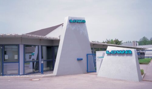 04LOWA