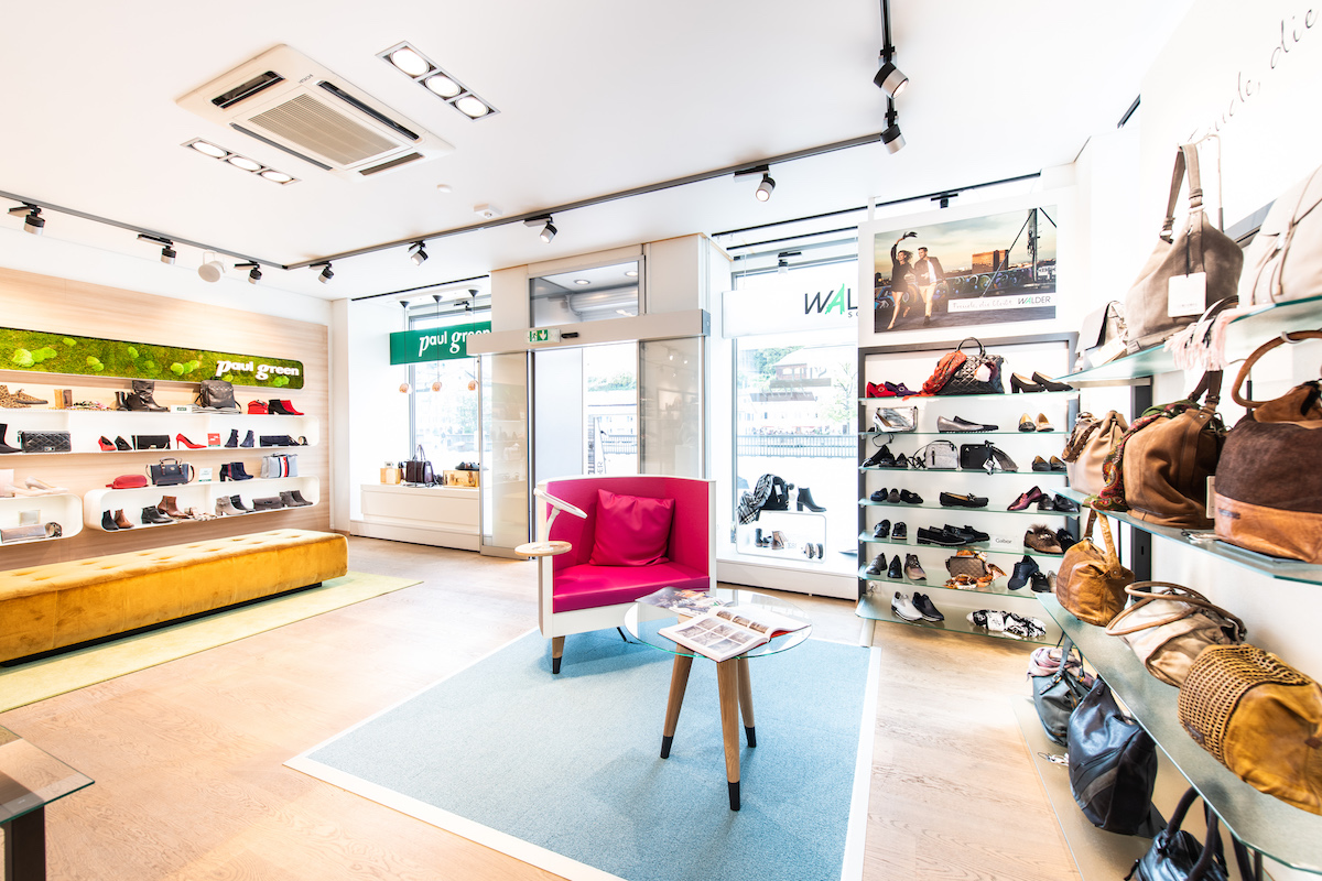 Das erste reine Damenschuh-Geschäft der Schuhhaus Walder AG in Zürich (Foto: Schuhhaus Walder AG). 