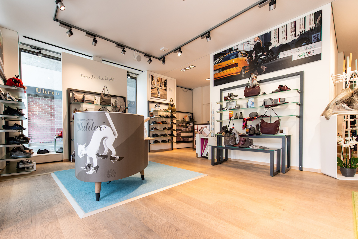 Das erste reine Damenschuh-Geschäft der Schuhhaus Walder AG in Zürich (Foto: Schuhhaus Walder AG). 