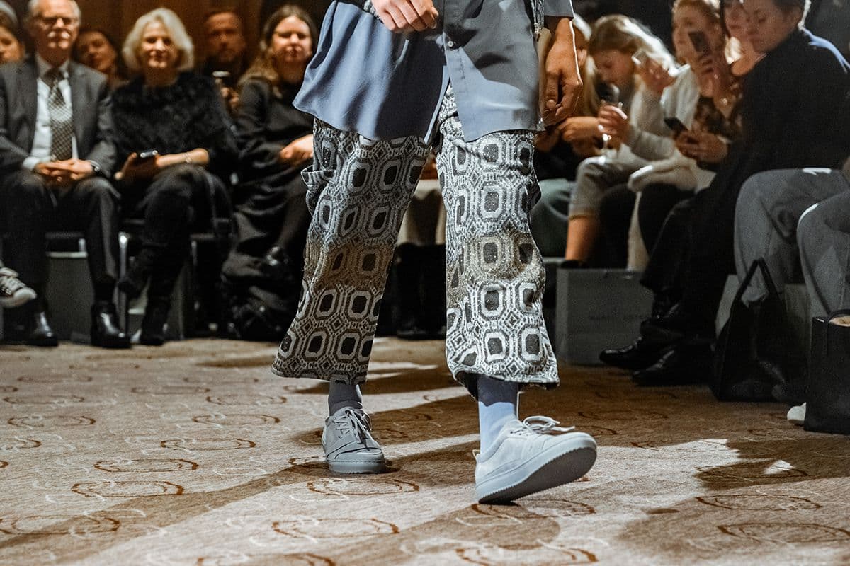 Marcel Ostertag Fashion Show mit Schuhen aus der MarcelOstertag X Tamaris Kollektion (Foto: Robert Schlesinger/Getty Images für Marcel Ostertag)