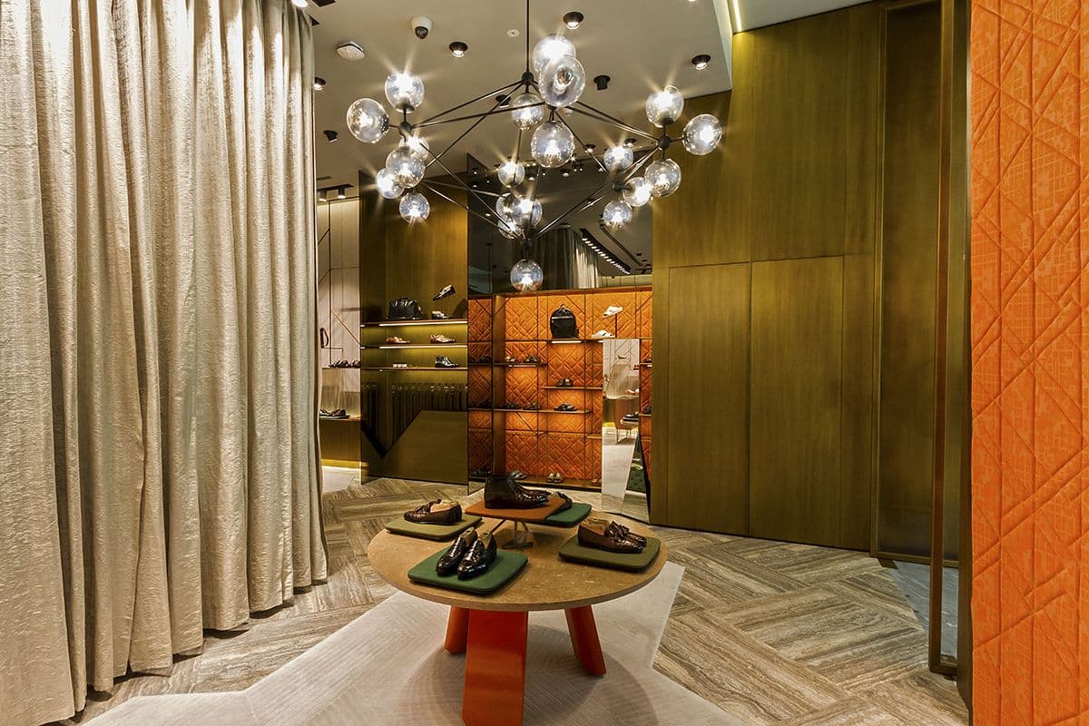 Santoni Monomarken-Store in der Dubai Mall in Dubai. (Foto. Santoni)