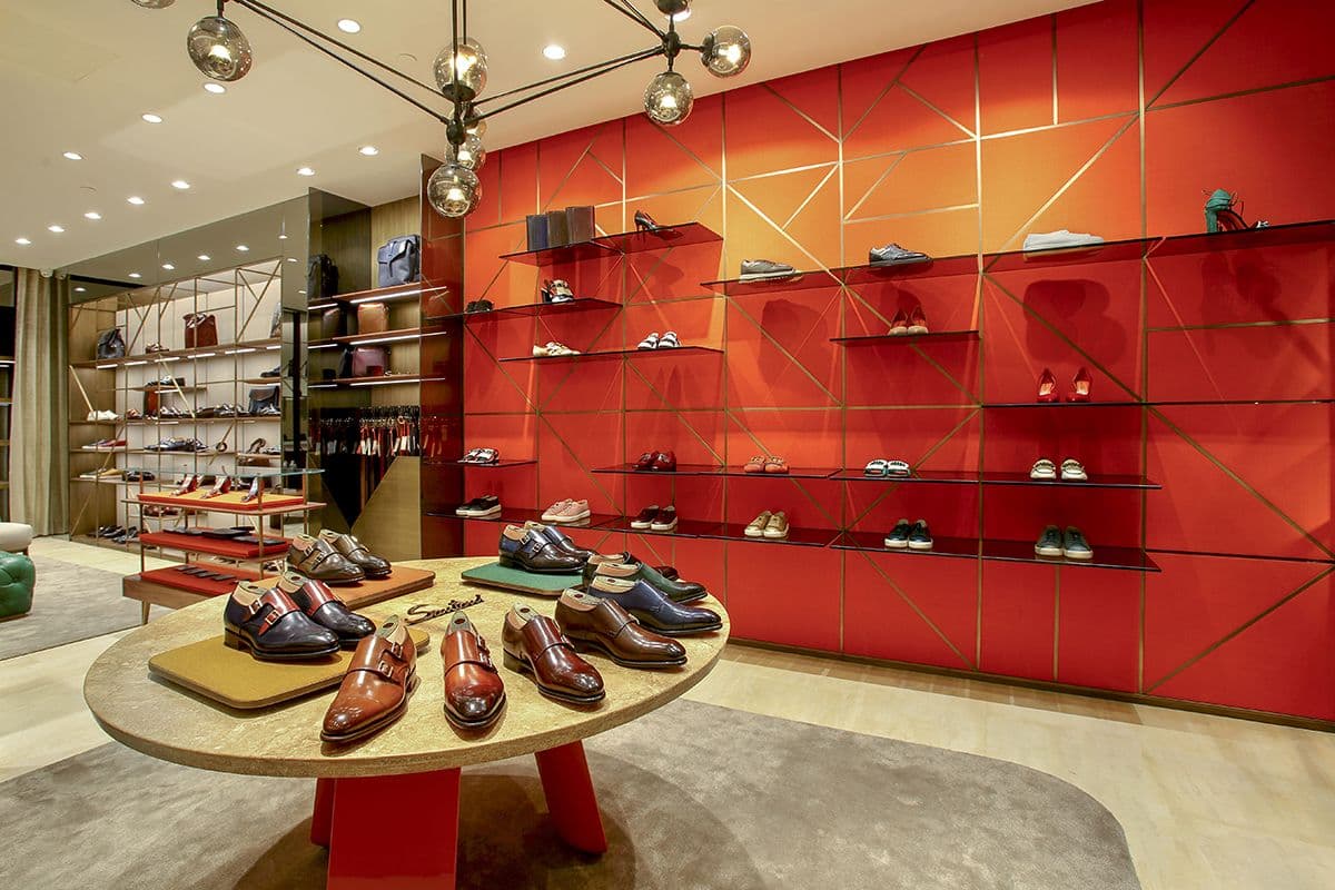 Santoni Monomarken-Store in der DLF Emporio Mall in Neu Delhi. (Foto. Santoni)