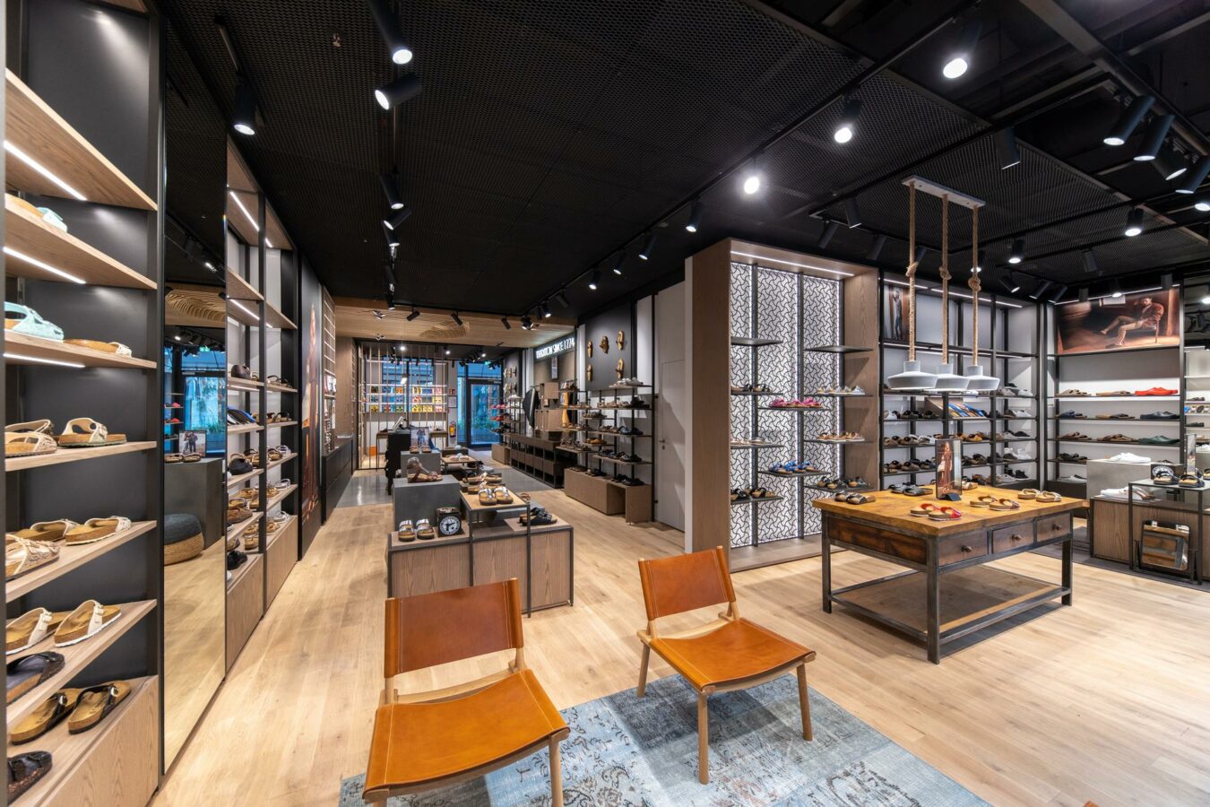 Birkenstock hat einen neuen Store in Münster eröffnet. (Foto: Birkenstock)