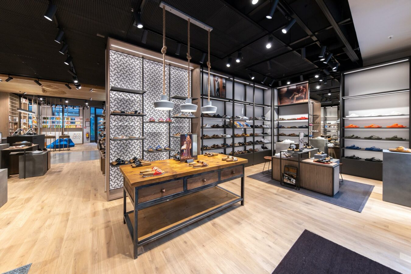 Birkenstock hat einen neuen Store in Münster eröffnet. (Foto: Birkenstock)