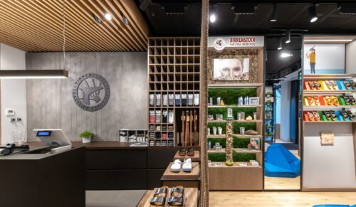 Birkenstock hat einen neuen Store in Münster eröffnet. (Foto: Birkenstock)