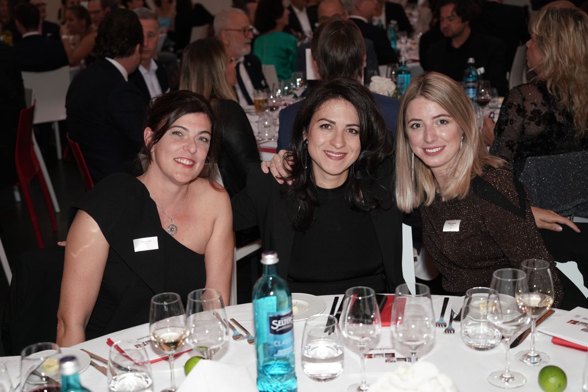 Manuela Bent, Deborah Nucci, Viola Lawitschka