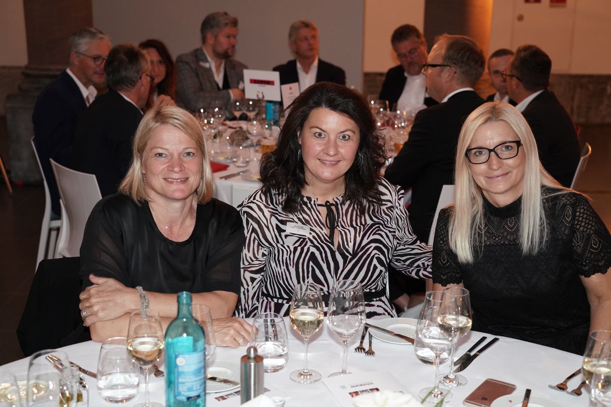 Kristin Käpplinger, Inge Schardt, Anette Tiefel