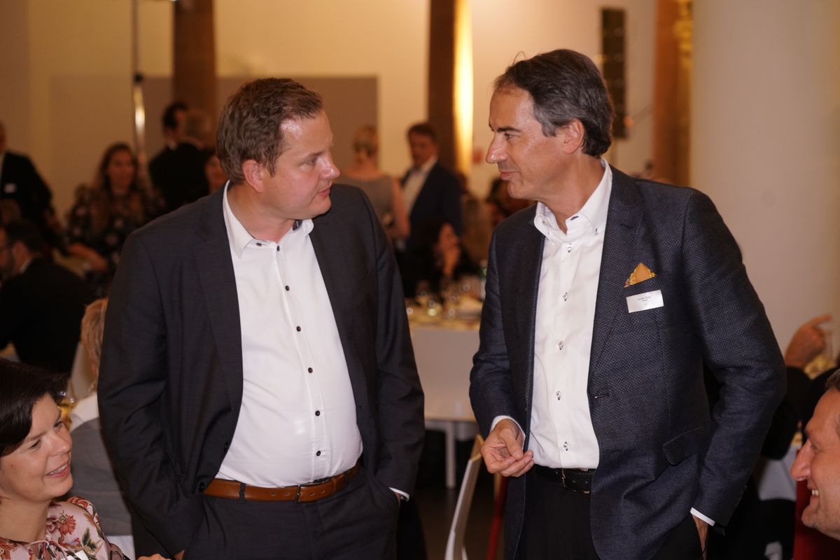 Jörn Höltke, Harald Riess
