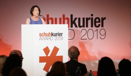 Angelika Schindler-Obenhaus