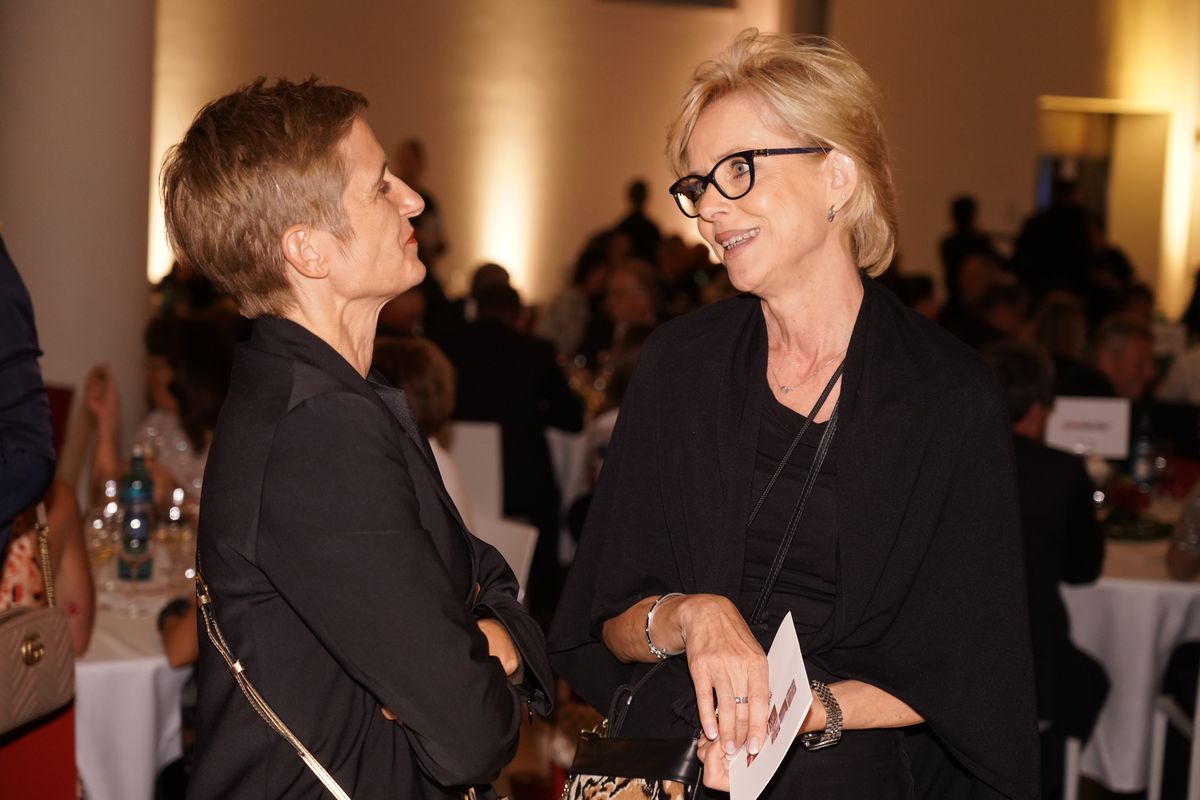 Salina Ferreti, Ulrike Kähler