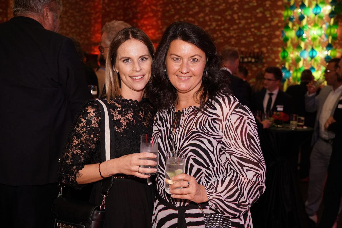 Lisa Kraft, Inge Schardt