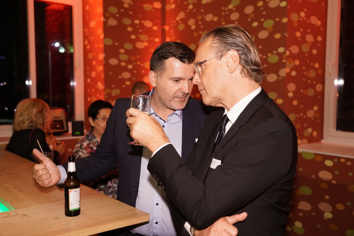 Kresimir Zovak, Fritz Terbyuken