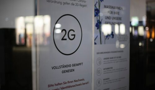 Die Ministerpräsidentenkonferenz hat am 7. Januar eine Verschärfung der Corona-Maßnahmen beschlossen. (Foto: Unsplash/pieronigro)