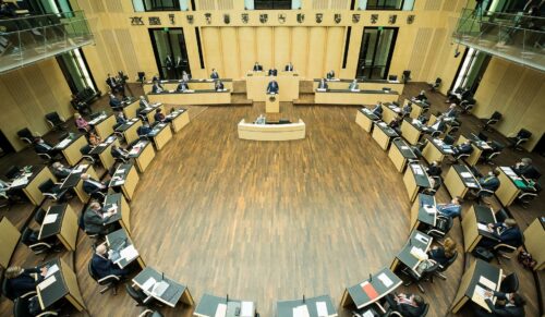 Bundesrats-Plenarsitzung zum Infektionsschutzgesetz am 22. April 2021 (Foto: Bundesrat)