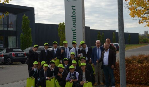 Besuch aus Japan bei Finn Comfort. (Foto: Finn Comfort)