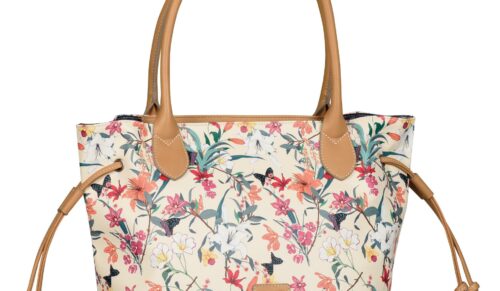 Modell aus der neuen Gabor Bags-Kollektion für F/S 21. (Foto: Beheim)