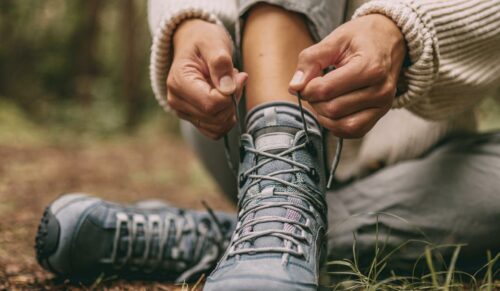 Die Kollektion Globusliebe x Waldläufer wird aus drei Damenschuhmodellen und einem Herrenschuhmodell bestehen. (Foto: Julia Lassner)