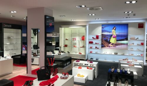 Högl expandiert mit Shop-in-Shop-Systemen (Foto: Högl)