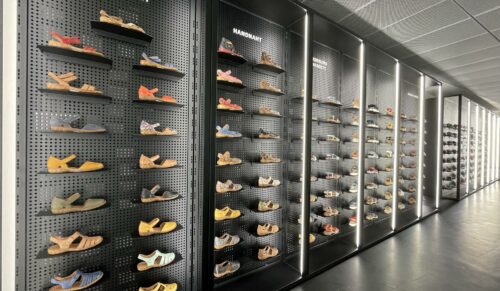 Der erste Josef Seibel-Flagship Store in Trier zeichnet sich durch spezielle Themenwelten aus. (Foto: Josef Seibel)