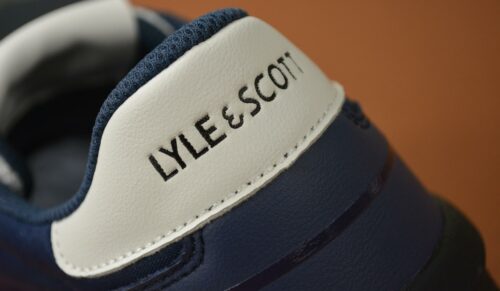 UFG übernimmt die Schuhlizenz des Modeherstellers Lyle & Scott, (Foto: UFG)