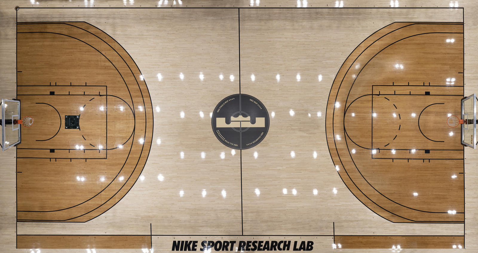 Das LeBron James Innovation Center in New Hampshire. (Foto: Nike)