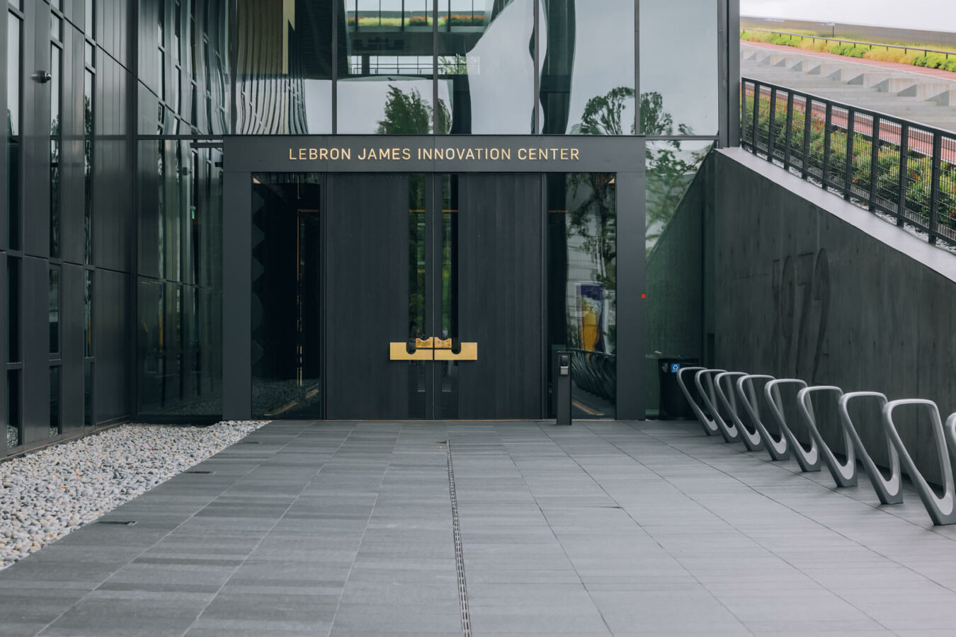 Das LeBron James Innovation Center in New Hampshire. (Foto: Nike)