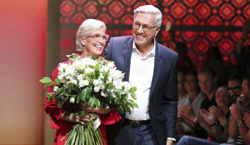 Karin Veit mit Helmut Schlotterer, Gründer und CEO von Marc Cain. (Foto: Gisela Schober/Getty Images for Marc Cain)