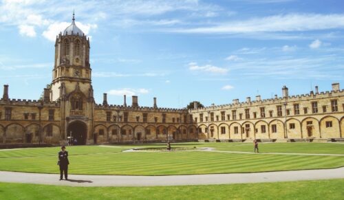 Universität von Oxford. (Foto: Delfi de la Rua/Unsplash)