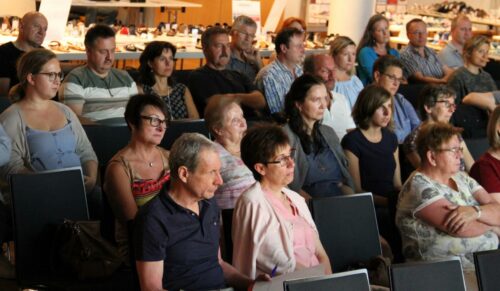 Händler informieren sich auf der Sabu Order-Tour F/S 2019 (Foto: Sabu)