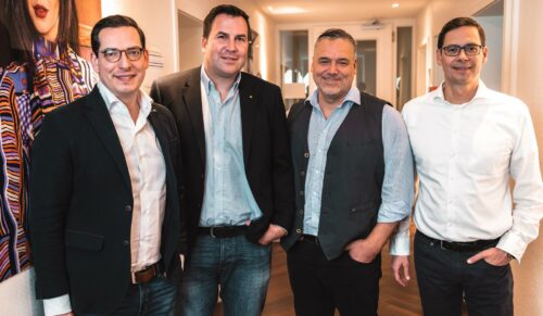 Die neue Führung von Schuhe24 (v.l.n.r.):  Dr. Dominik Benner, Christian Lange, Stefan Hilbrich, Michael Hiller (Foto: Schuhe24)