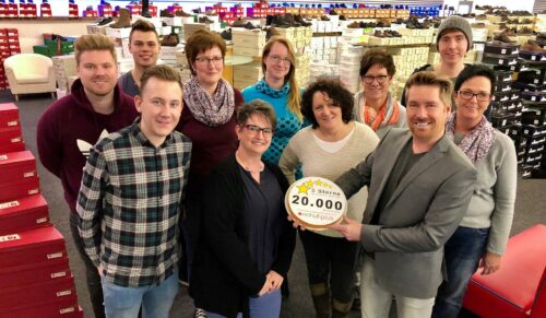 20.000 Mal ’Sehr gut‘ für den Schuhhändler Schuhplus aus Dörverden (Foto: Schuhplus)