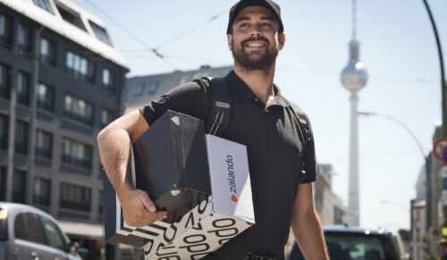 Der globale E-Commerce wächst – und damit auf das Paketvolumen. (Foto: Zalando)