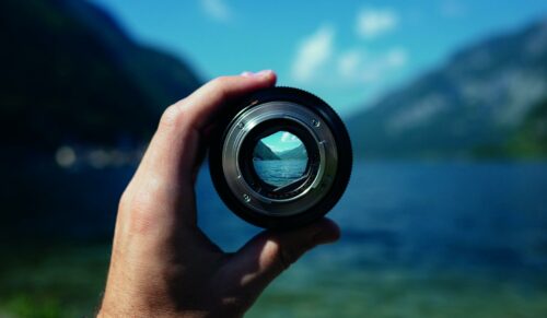 Erster Ausblick aufs Neue Jahr: Das sagt die Branche zu 2022. (Foto: Unsplash)