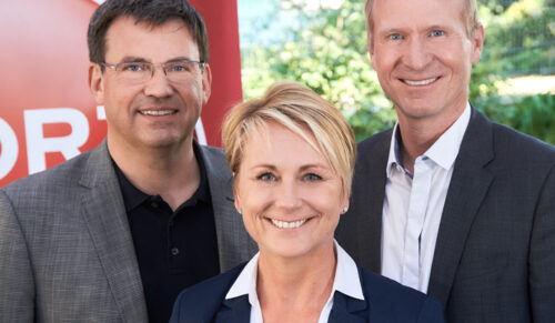 Das Team bleibt bestehen: v.l.n.r: stellvertretender Vorsitzender Matthias Grevener, CEO Margit Gosau und Aufsichtsratsvorsitzender Dr. Holger Schwarting. (Foto: Sport 2000 International)