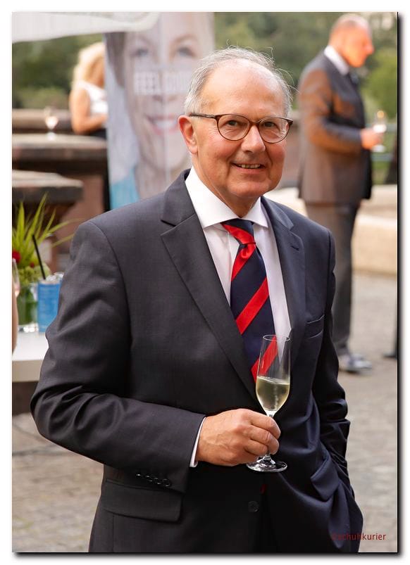 Dr. Rolf Konrad - schuhkurier AWARD 2014 im K21 in Düsseldorf