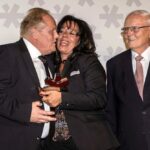 schuhkurier AWARD 2016 – ImpressionenDieser Abend bleibt in Erinnerung. 450 geladene Gäste feierten gemeinsam die „Oscars“ der Branche. Impressionen eines beeindruckenden Abends jetzt online!