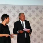 schuhkurier AWARD 2016 – ImpressionenDieser Abend bleibt in Erinnerung. 450 geladene Gäste feierten gemeinsam die „Oscars“ der Branche. Impressionen eines beeindruckenden Abends jetzt online!