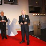 schuhkurier AWARD 2016 – ImpressionenDieser Abend bleibt in Erinnerung. 450 geladene Gäste feierten gemeinsam die „Oscars“ der Branche. Impressionen eines beeindruckenden Abends jetzt online!