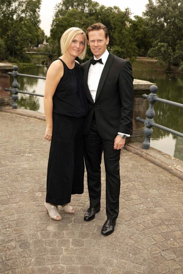 schuhkurier AWARD 2016 – ImpressionenDieser Abend bleibt in Erinnerung. 450 geladene Gäste feierten gemeinsam die „Oscars“ der Branche. Impressionen eines beeindruckenden Abends jetzt online!