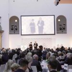 schuhkurier AWARD 2016 – ImpressionenDieser Abend bleibt in Erinnerung. 450 geladene Gäste feierten gemeinsam die „Oscars“ der Branche. Impressionen eines beeindruckenden Abends jetzt online!