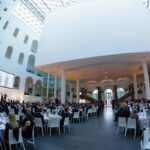 schuhkurier AWARD 2016 – ImpressionenDieser Abend bleibt in Erinnerung. 450 geladene Gäste feierten gemeinsam die „Oscars“ der Branche. Impressionen eines beeindruckenden Abends jetzt online!
