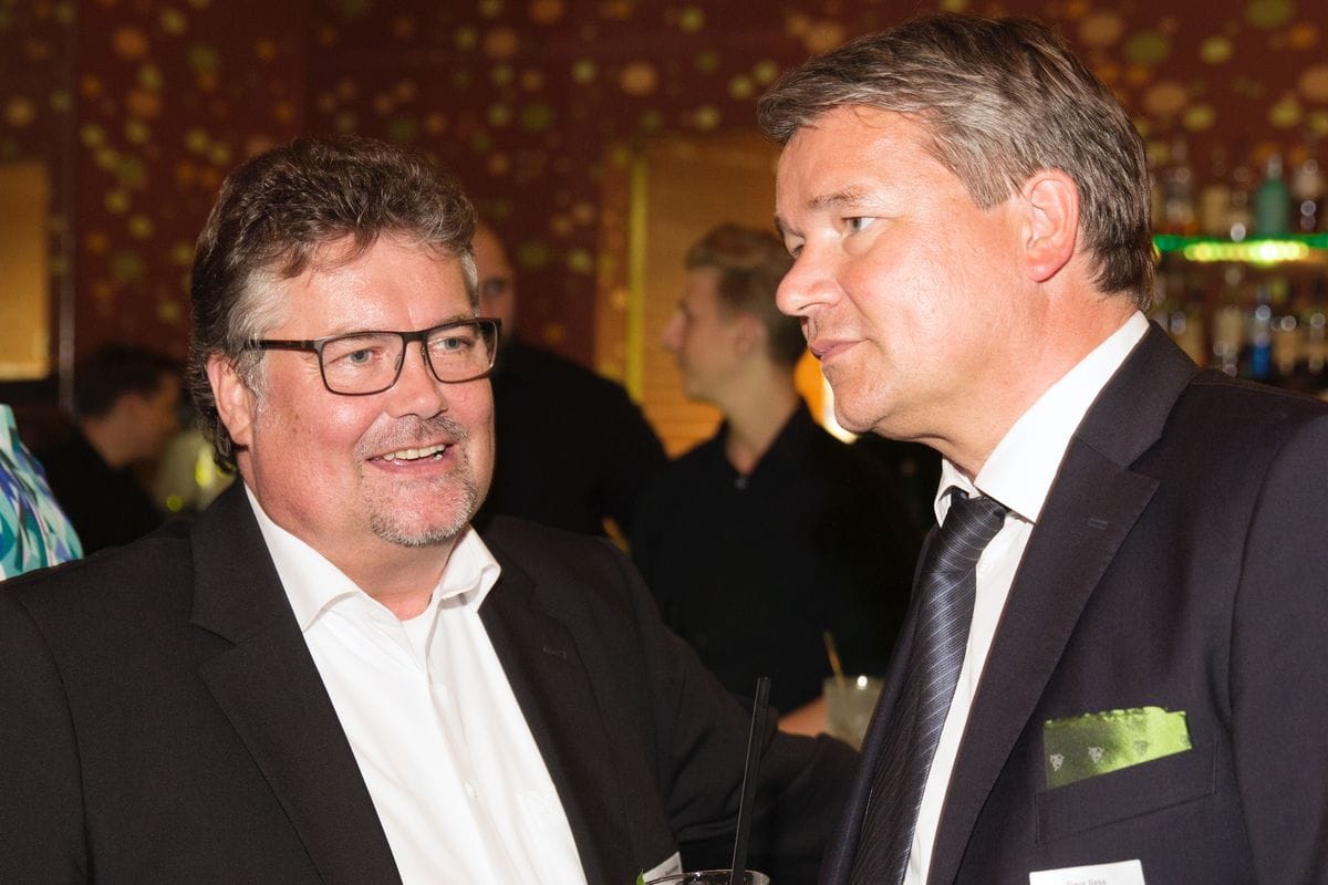 Nach dem offiziellen Abendprogramm klang der schuhkurier AWARD bei bester Partystimmung in der Pardo Bar des K 21 aus. 