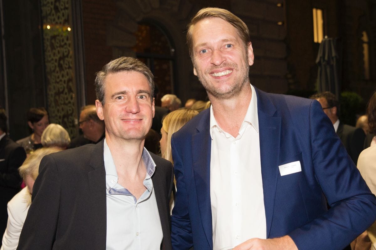 Nach dem offiziellen Abendprogramm klang der schuhkurier AWARD bei bester Partystimmung in der Pardo Bar des K 21 aus. 