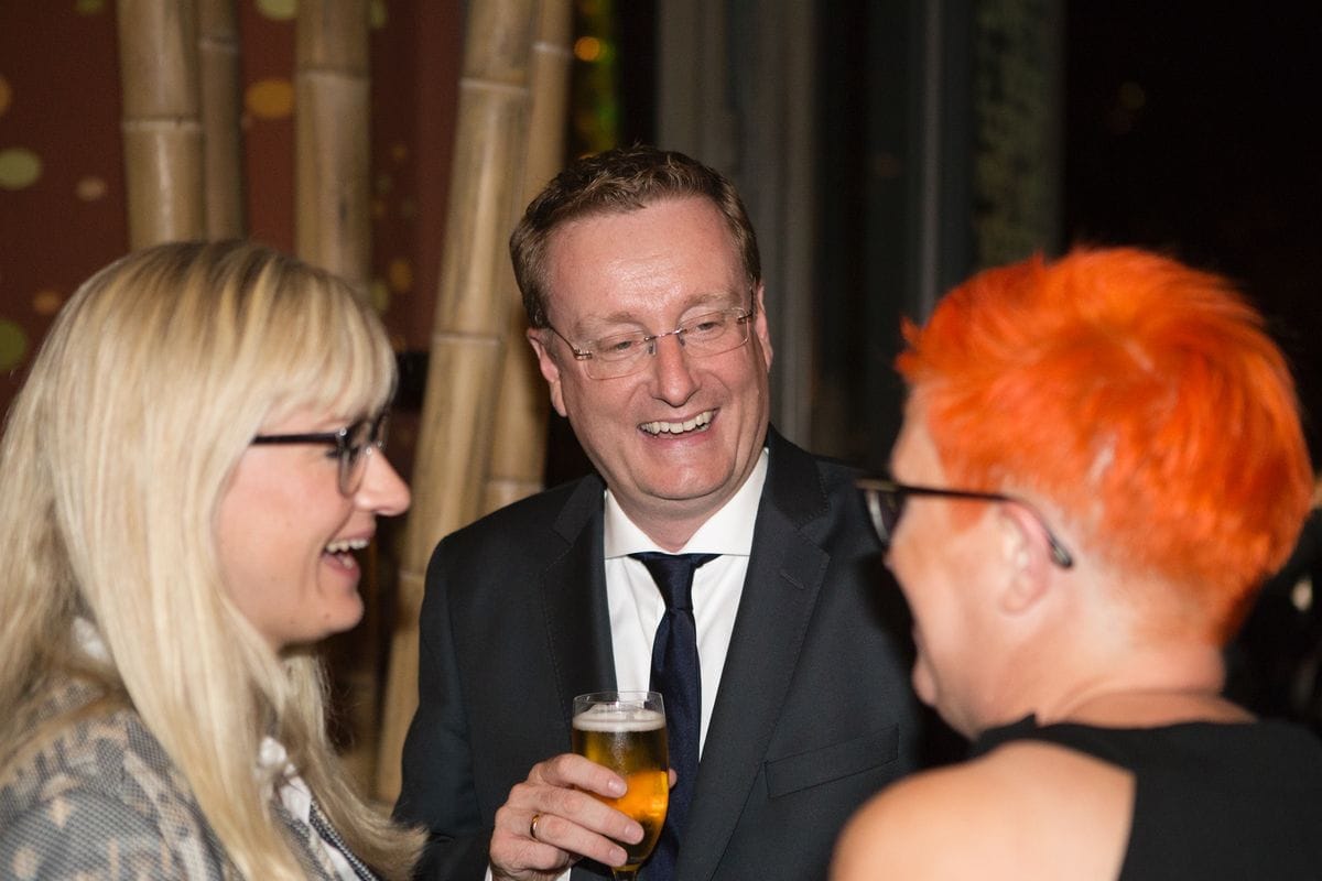 Nach dem offiziellen Abendprogramm klang der schuhkurier AWARD bei bester Partystimmung in der Pardo Bar des K 21 aus. 