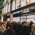 Das Modehaus Leffers in Oldenburg feiert seine neue Damen-Schuhabteilung.
