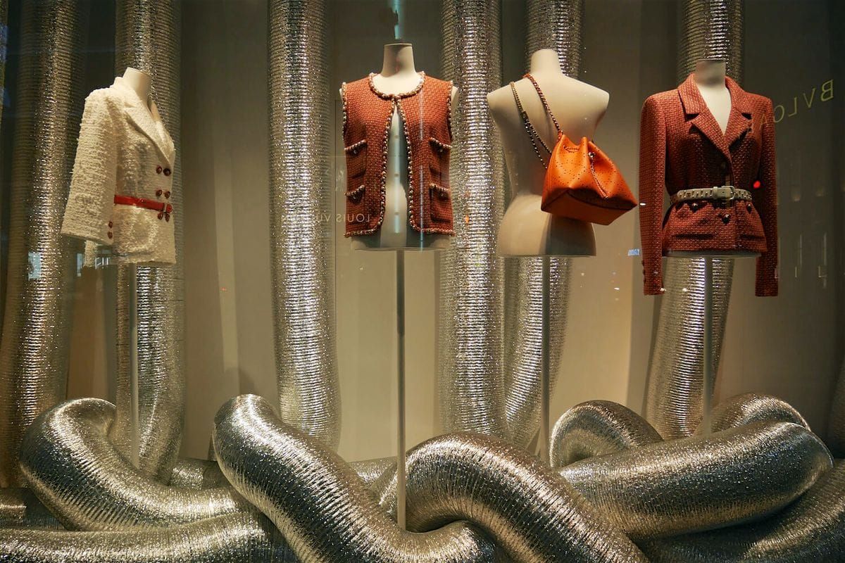 Channel - Schaufenster Tokio (Foto: Mavis)