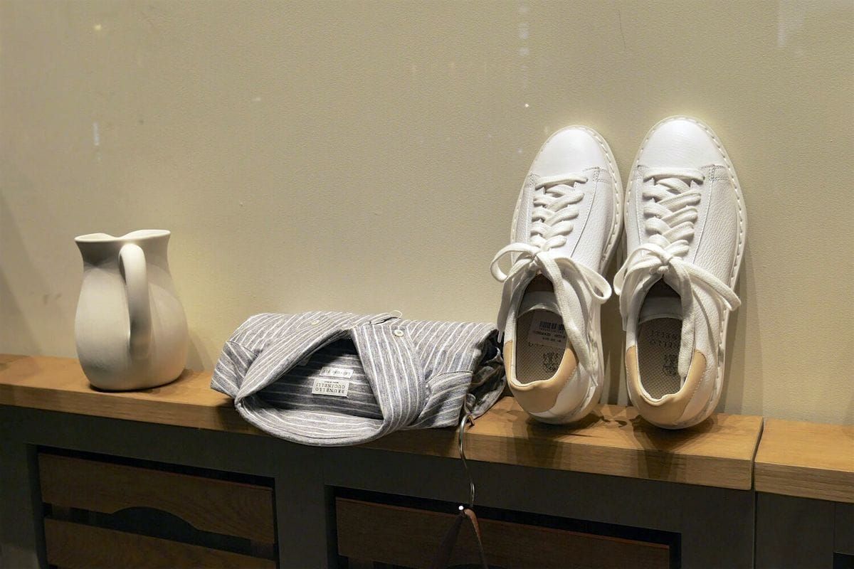 Brunello Cucinelli - Schaufenster Tokio (Foto: Mavis)
