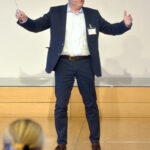 Prof. Dr. Andreas Kaapke ... 