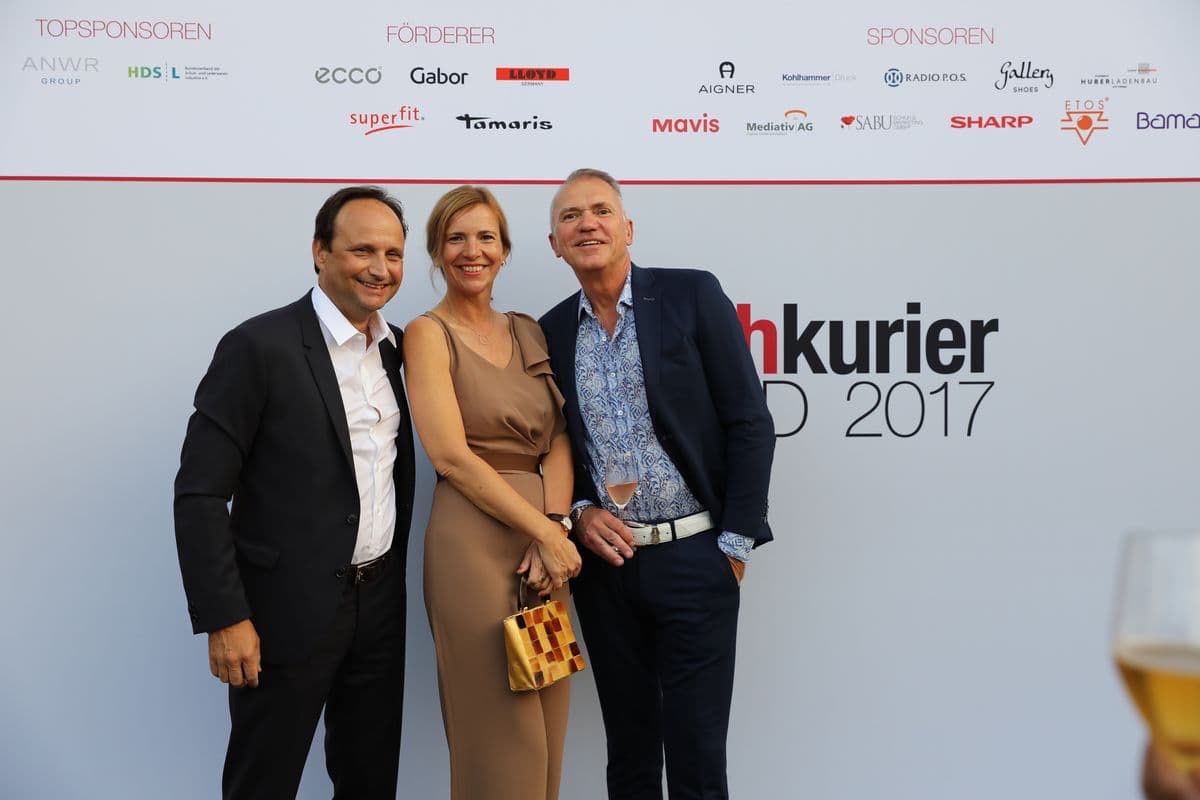 schuhkurier AWARD 2017 - Michael Weyergans, Sabine Peters und Ralph Hanus