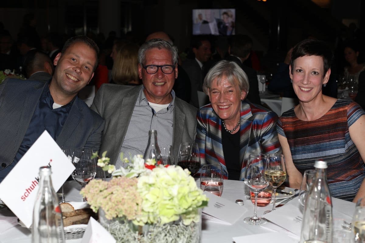 schuhkurier AWARD 2017 - Frank und Ger Boekhoom, Karin und Martina Petry
